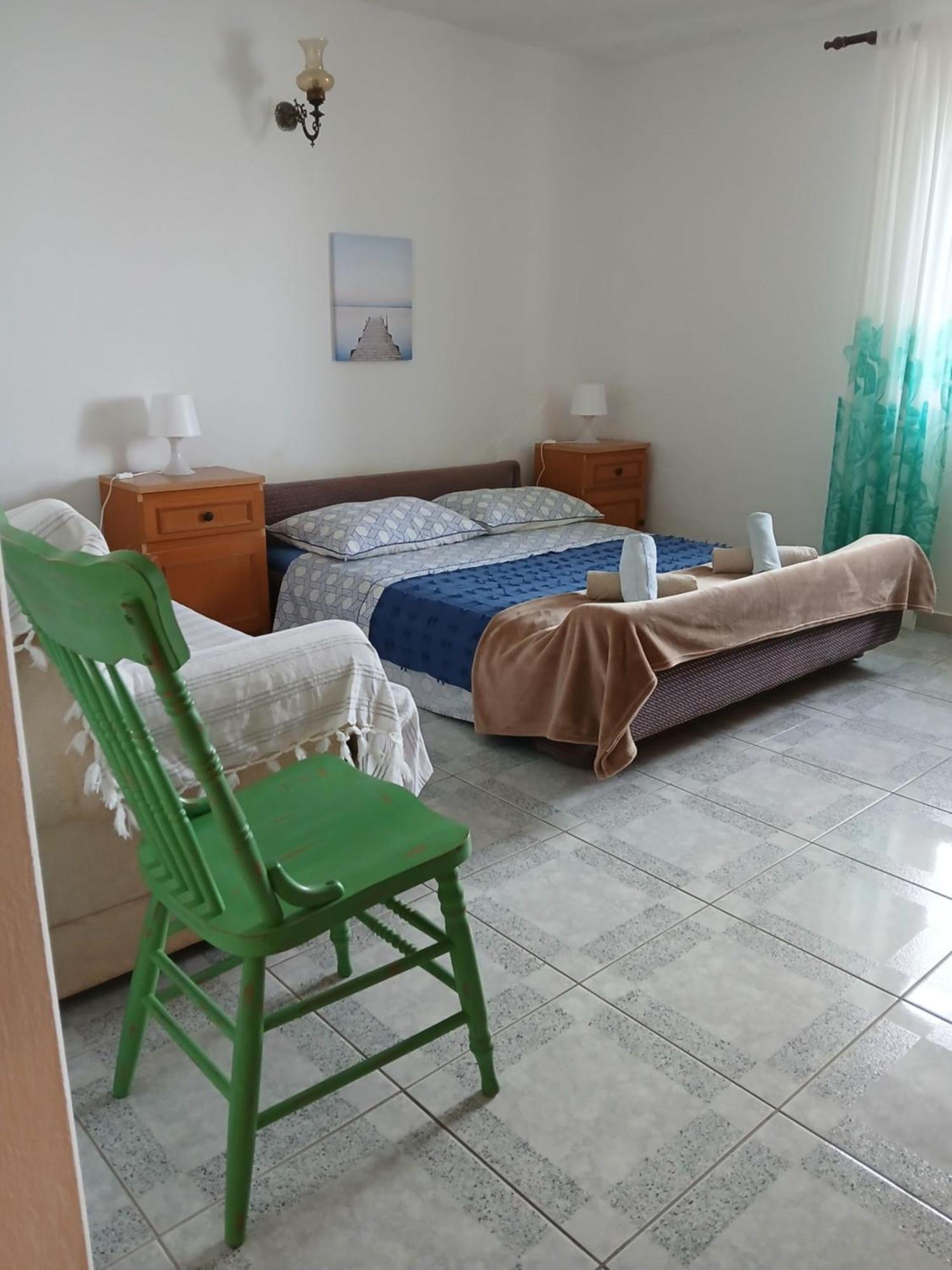 Apartments Sova Постира Экстерьер фото